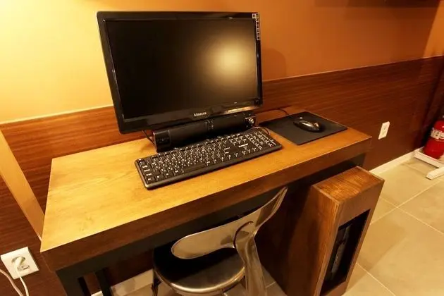 Oda (Emerald (1pc - GTX1660super Netflix+W)