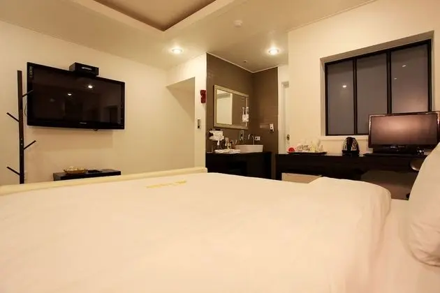 Oda (Ruby (baggable 1pc - GTX1660super))