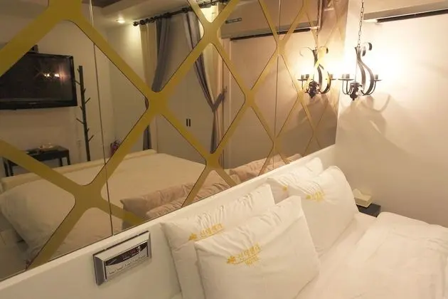 Oda (Ruby (baggable 1pc - GTX1660super))