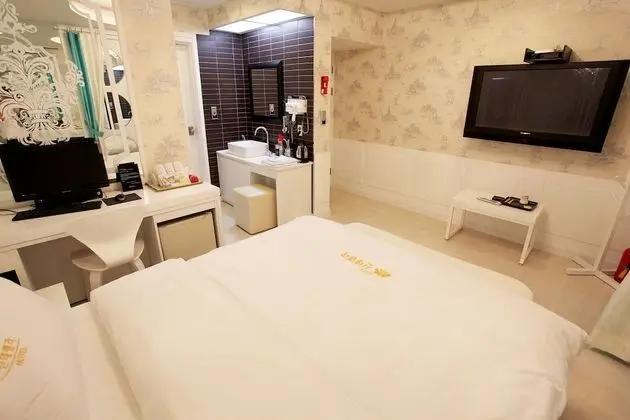 Oda (Ruby (baggable 1pc - GTX1660super))