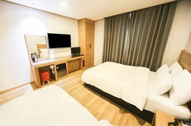 Deluxe İki Ayrı Yataklı Oda