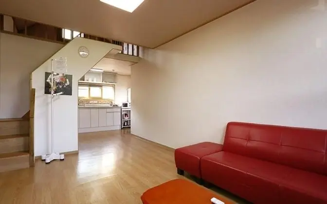 Oda (Lavender Room 2 (Duplex))