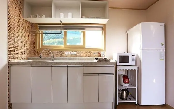 Oda (Lavender Room 3 (Duplex))