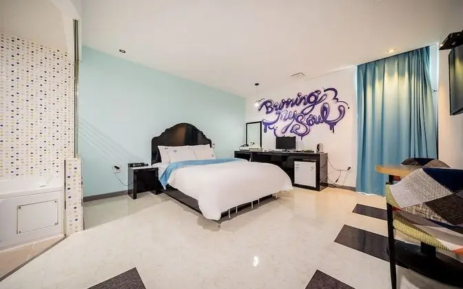 Oda (Drive-In General)