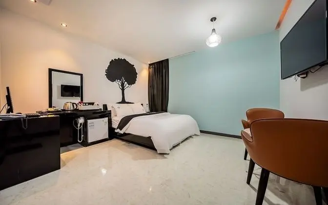 Oda (Drive-In General)