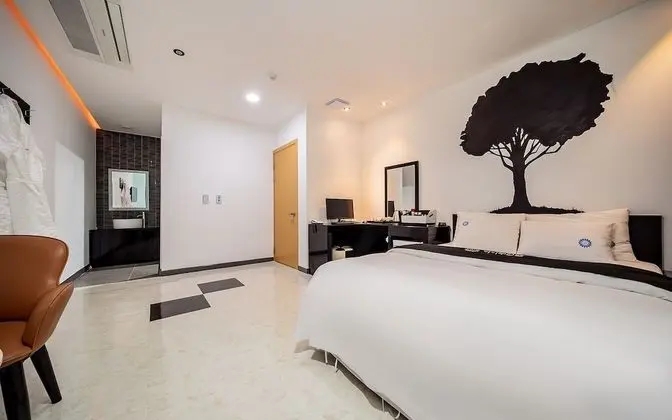 Oda (Drive-In General)