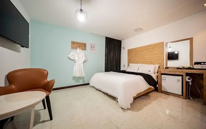 Oda (Drive-In General)