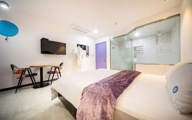 Oda (Drive-In General)