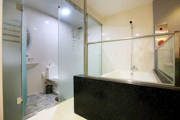 Oda (Outside parking lot)