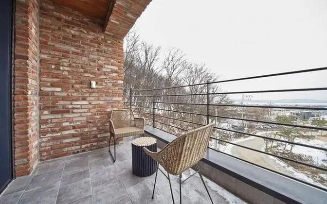 Oda (Unshared House)