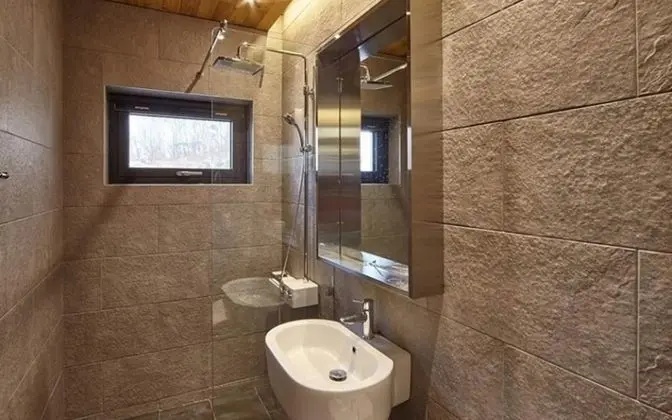 Oda (Unshared House)