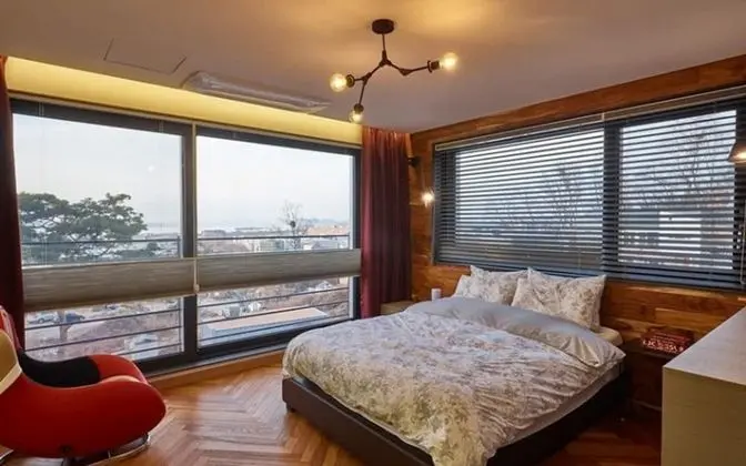 Oda (Unshared House)