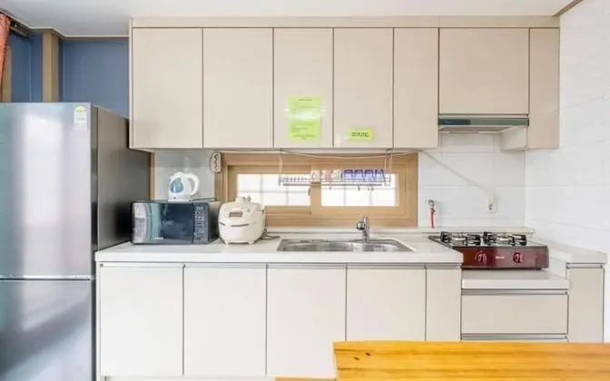 Oda (Room 102 (Group Family Room))