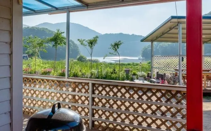 Oda (Room 102 (Group Family Room))