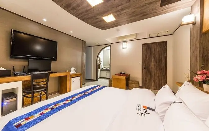 Oda (Comfortable room (You can watch Netfl)