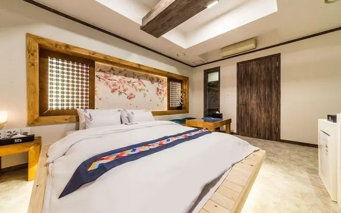 Oda (Comfortable room (You can watch Netfl)