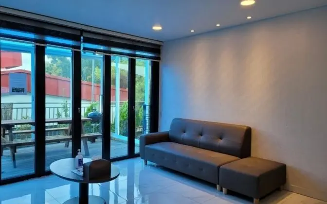 Oda (Harrison Building 6 (Duplex Private P)