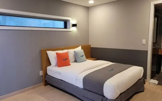 Oda (McCartney Building 4 (Pet Villa Priva)