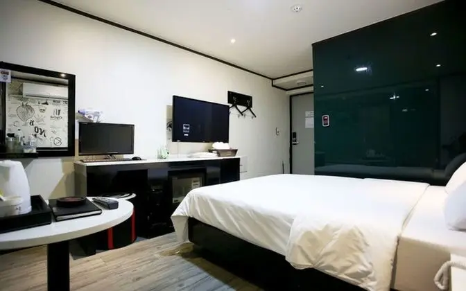 Oda (Couple Spa Room (Netflix Available))