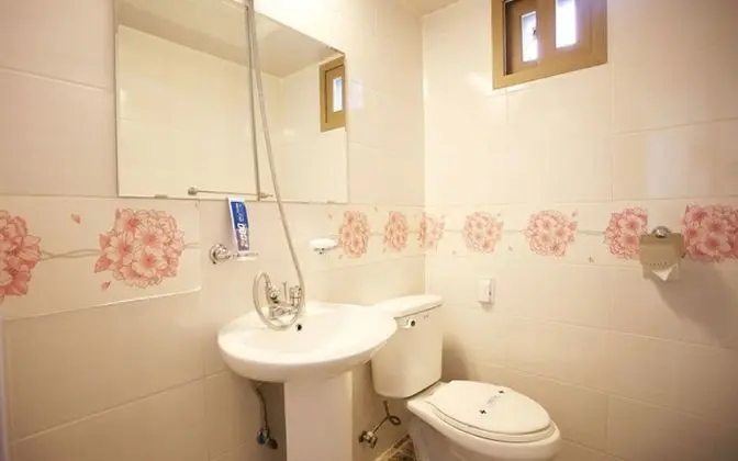 Oda (Couple Spa Room (Netflix Available))