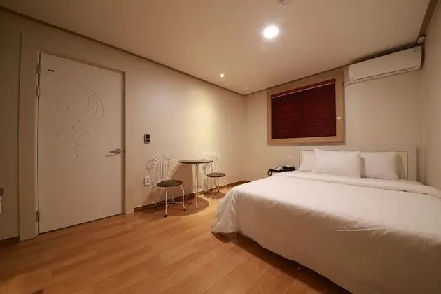 Oda (Special Room (Netflix Available))