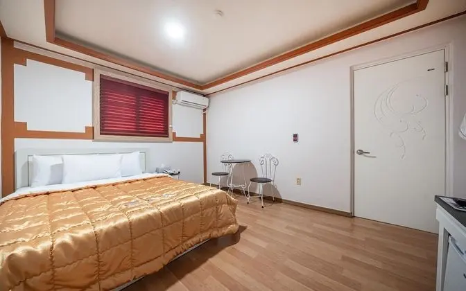 Oda (Special Room (Netflix Available))