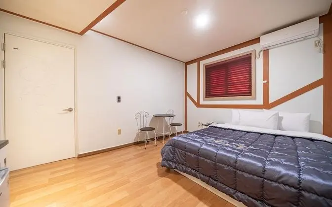 Oda (Special Room (Netflix Available))