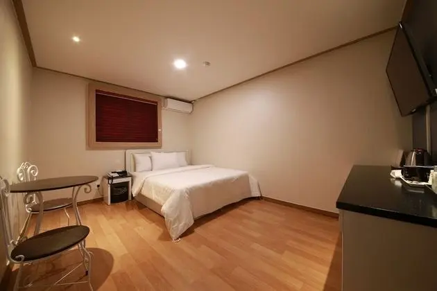 Oda (Special Room (Netflix Available))