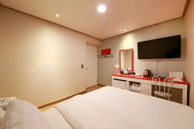 Oda (Standard Room (Netflix Available))