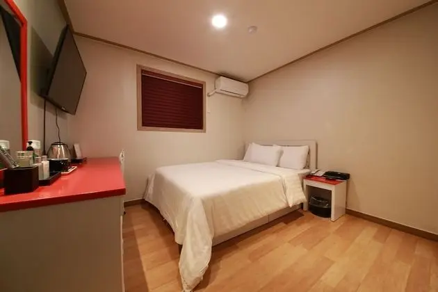 Oda (Standard Room (Netflix Available))