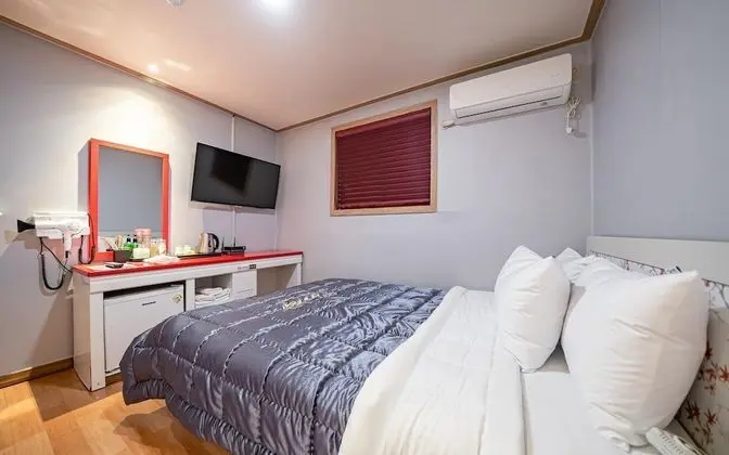 Oda (Standard Room (Netflix Available))