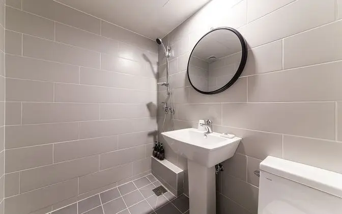 Oda (Yum (Netflix available))