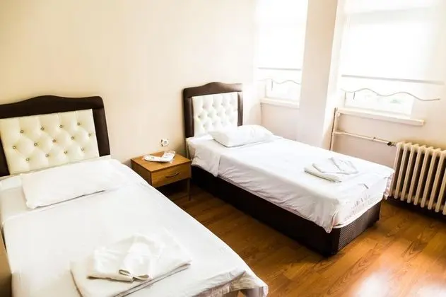 Çift Kişilik, Şehir Manzaralı