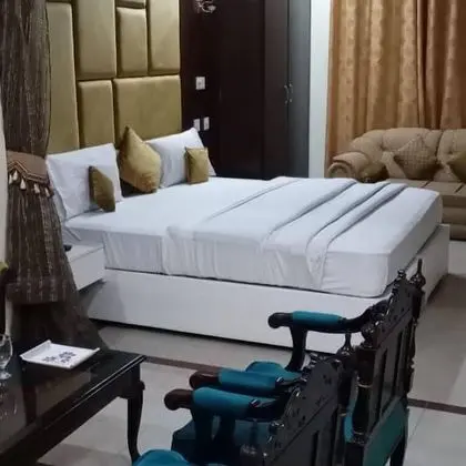 Comfort Tek Büyük Yataklı Oda