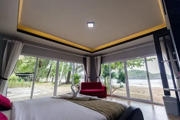 Beachfront Bungalow
