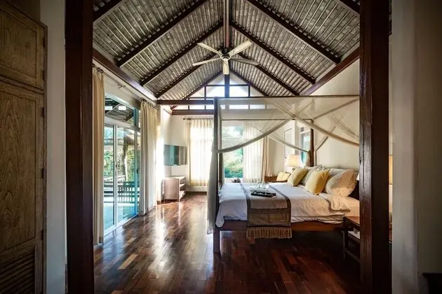 Deluxe Villa