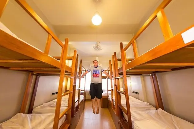 10 Beds Mixed Dorm