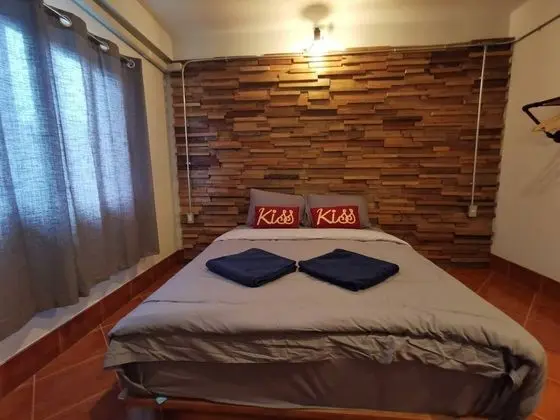 Design Tek Büyük Yataklı Oda