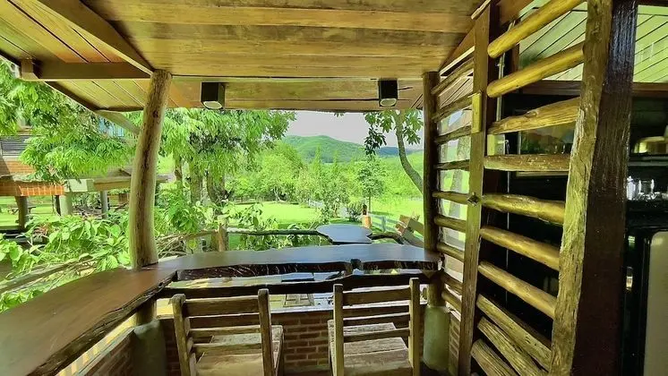 Cabin with Mountain View