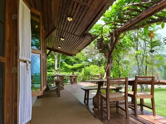 Cottage with Fan