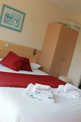 İki Ayrı Yataklı Oda (Adults Only Room)