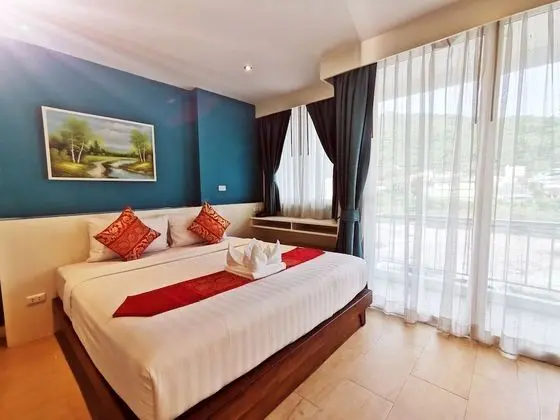 Deluxe Tek Büyük Yataklı Oda