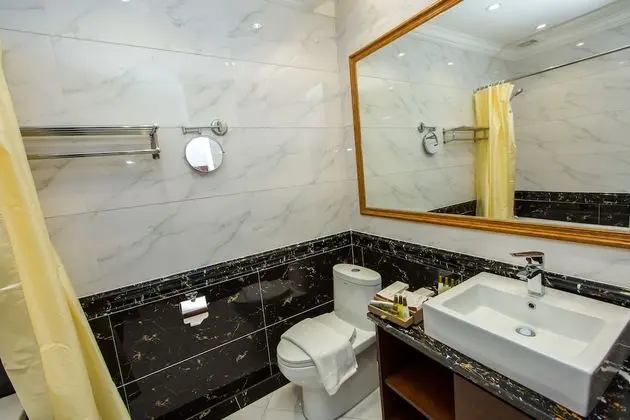 Deluxe Tek Büyük Yataklı Oda