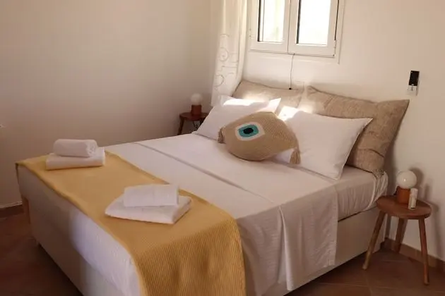 Stüdyo (YELLOW STUDIO)