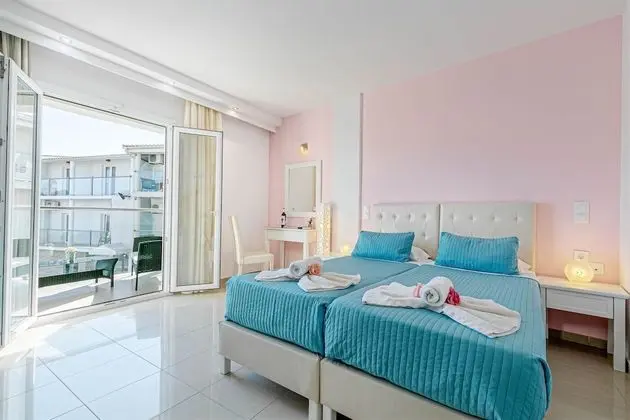 Comfort Design Triple Room