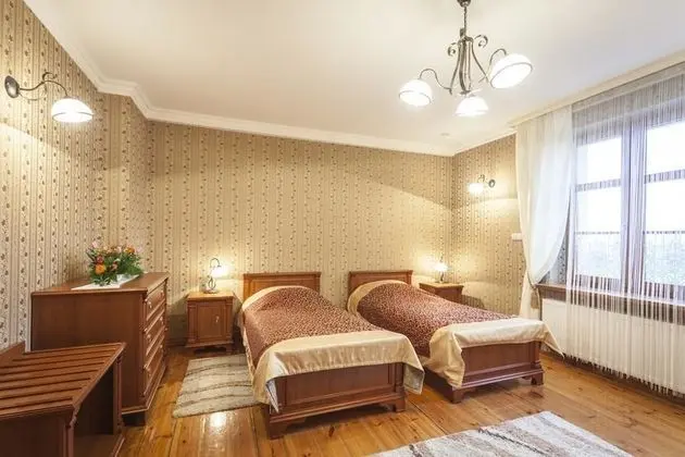 Tek Büyük veya İki Ayrı Yataklı Oda