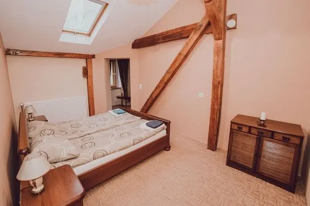 Premium Tek Büyük Yataklı Oda