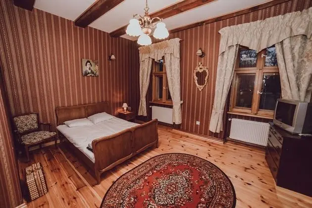 Tek Büyük Yataklı Oda