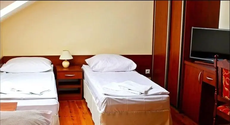 Classic Tek Büyük veya İki Ayrı Yataklı Oda