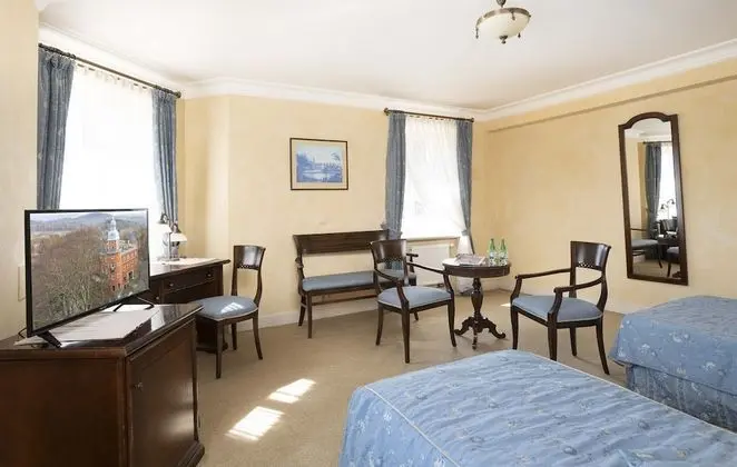 Comfort Tek Büyük Yataklı Oda